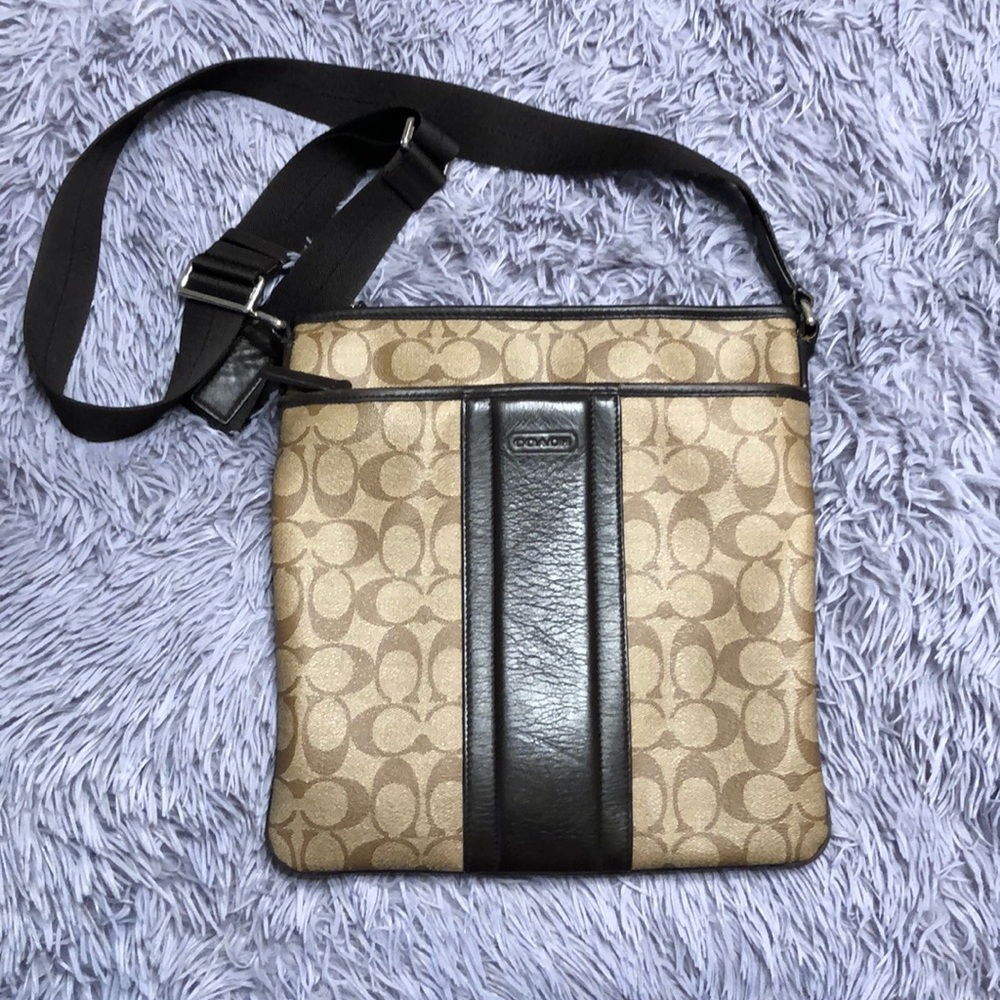 Coach cross body bag (NEW)